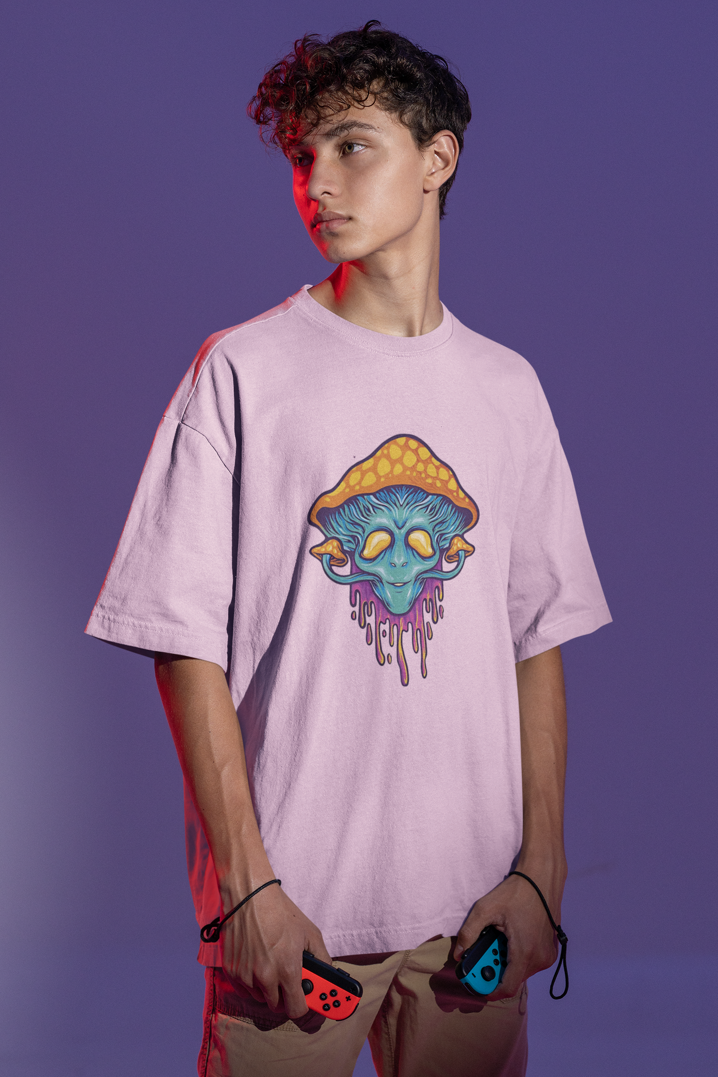 Trippy Mushroom: Oversized T-Shirt