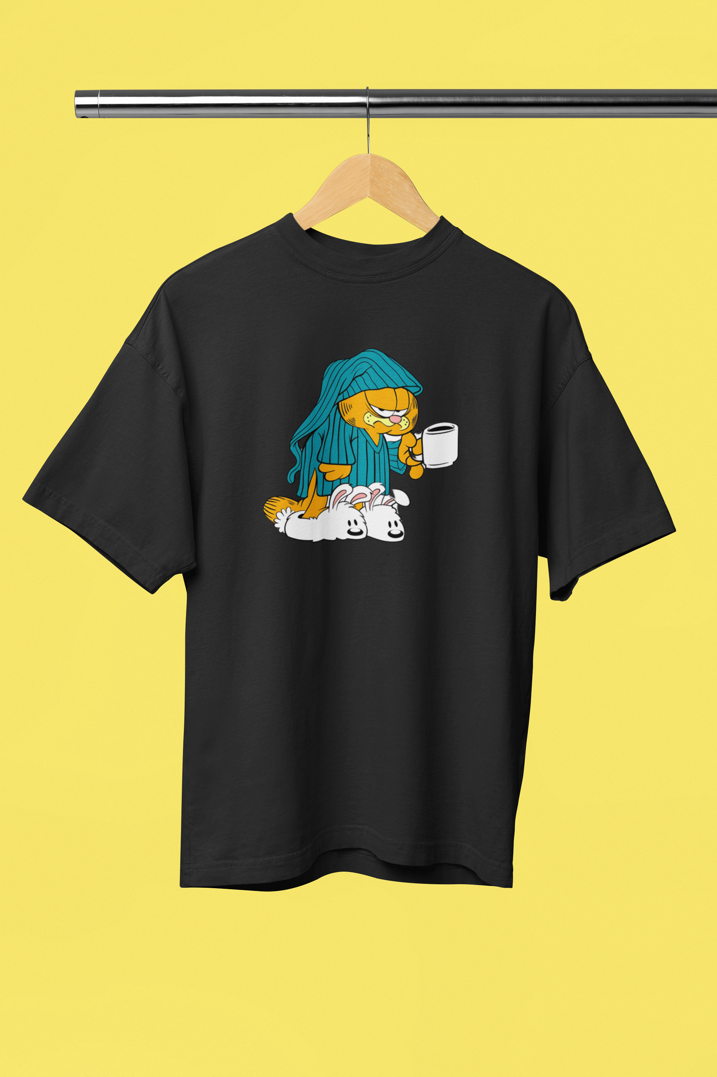 Lazy Garfield: Oversized T-Shirt