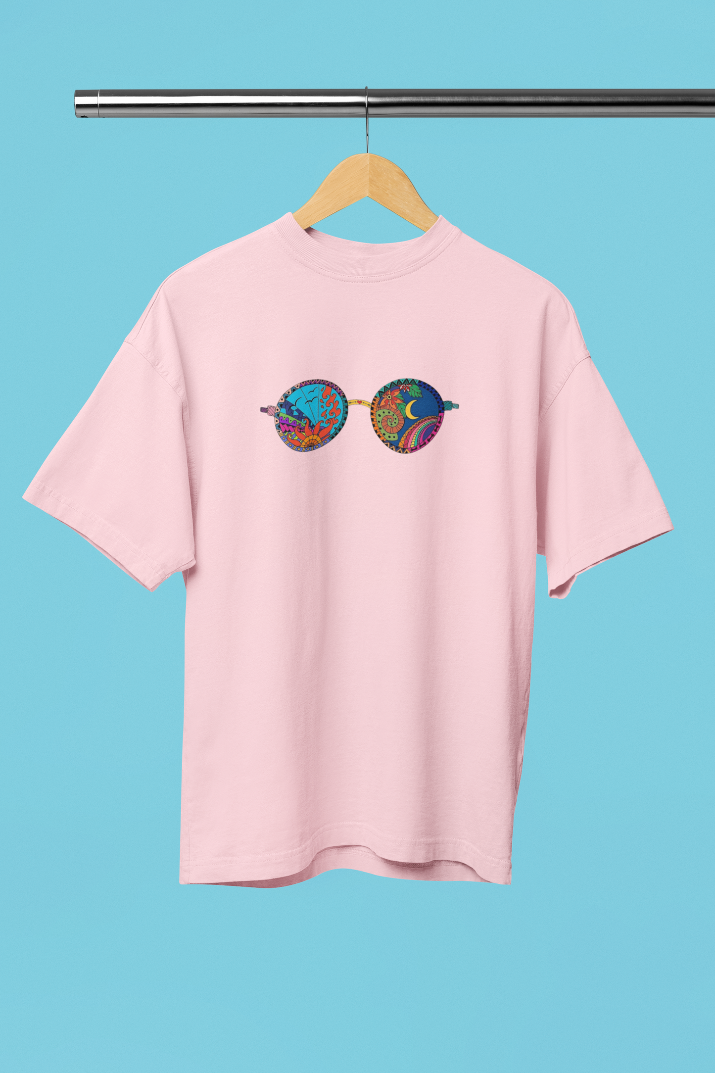 Summer Glasses: Oversized T- shirt