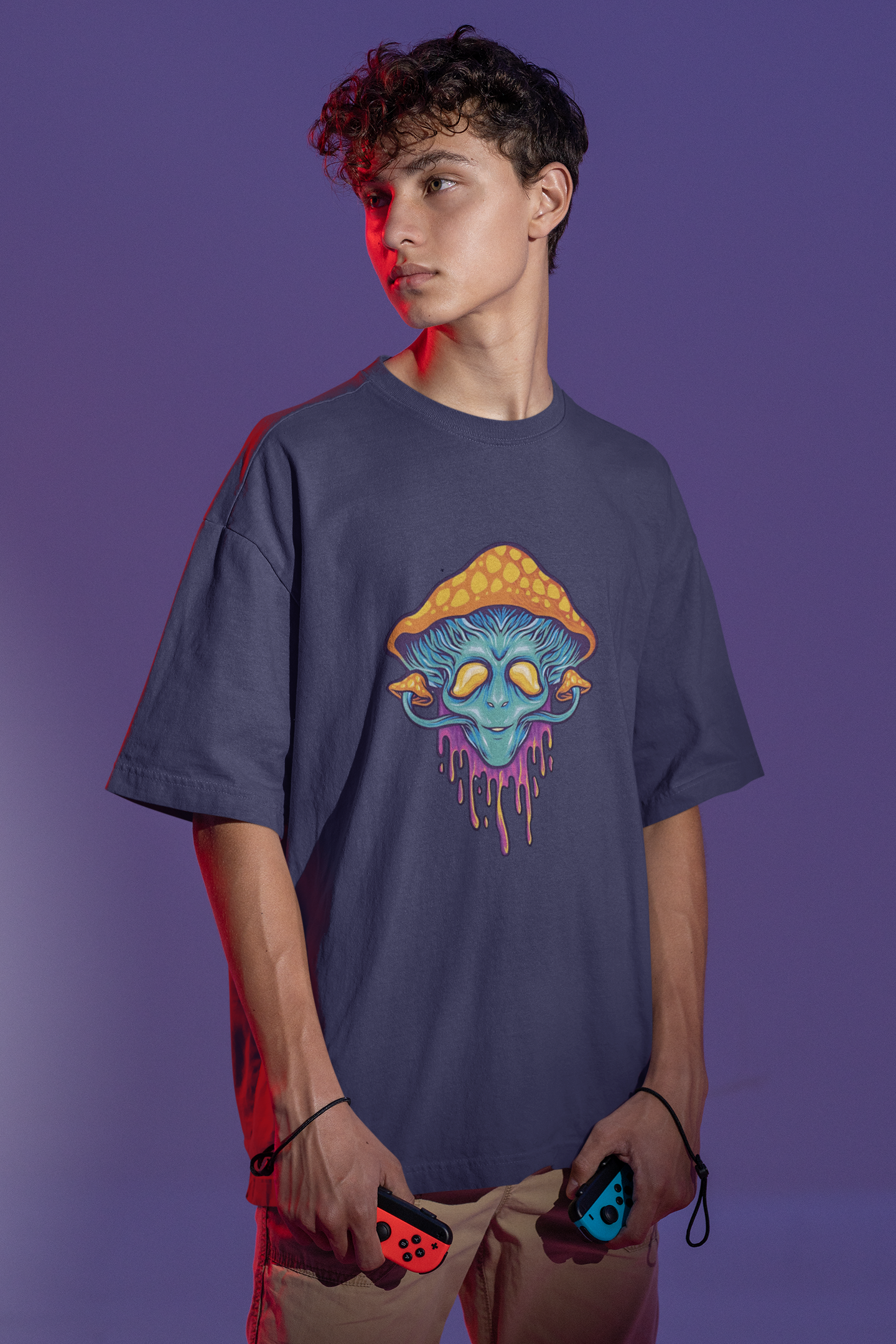 Trippy Mushroom: Oversized T-Shirt