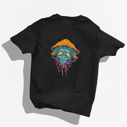 Trippy Mushroom: Oversized T-Shirt