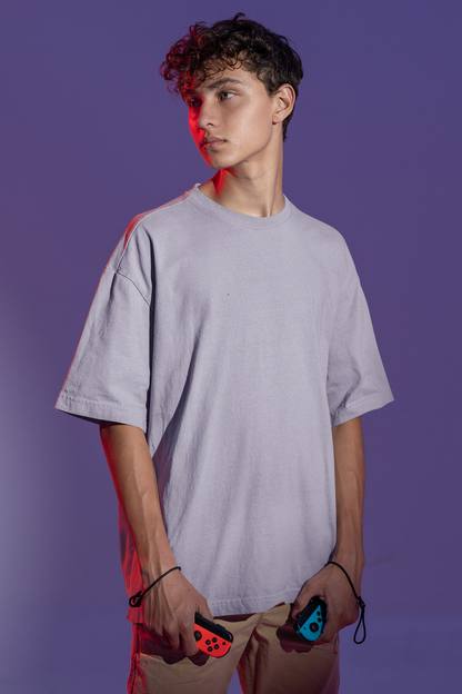 Solid Essential: Oversized T-shirt